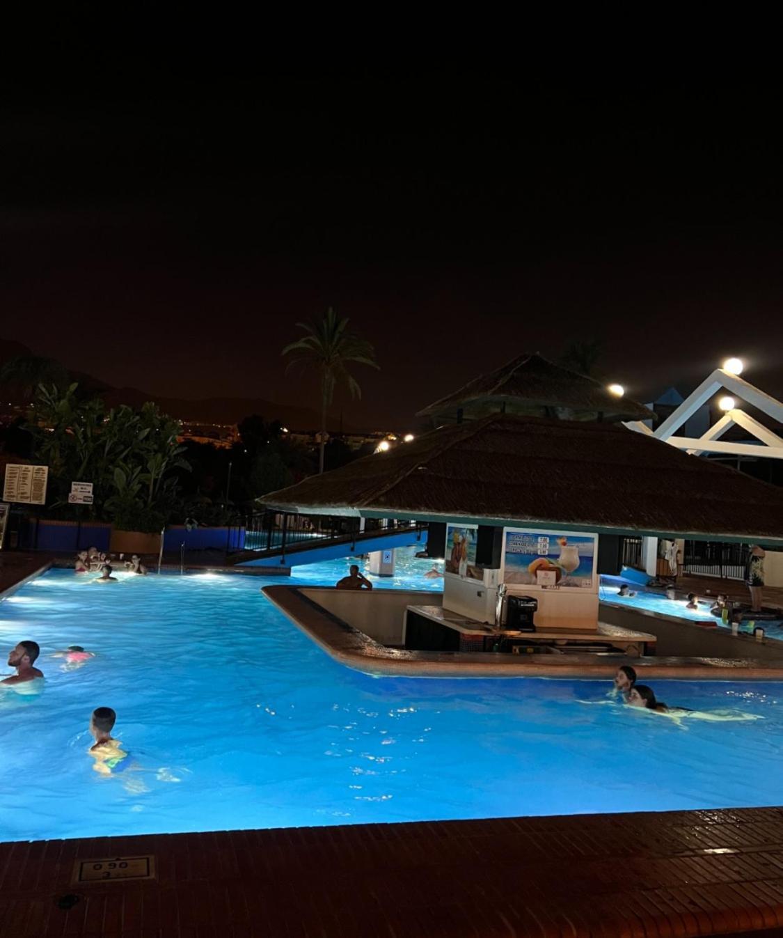 בנאלמדנה Benal Beach Apartment מראה חיצוני תמונה