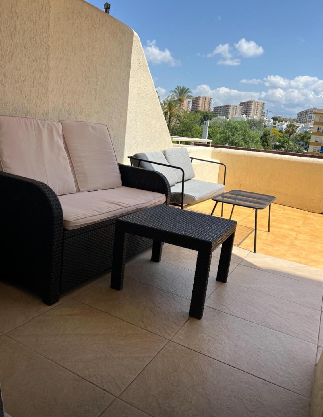 בנאלמדנה Benal Beach Apartment מראה חיצוני תמונה