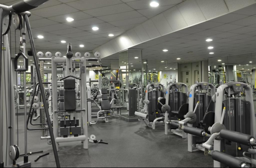 בנאלמדנה Benal Beach Apartment מראה חיצוני תמונה